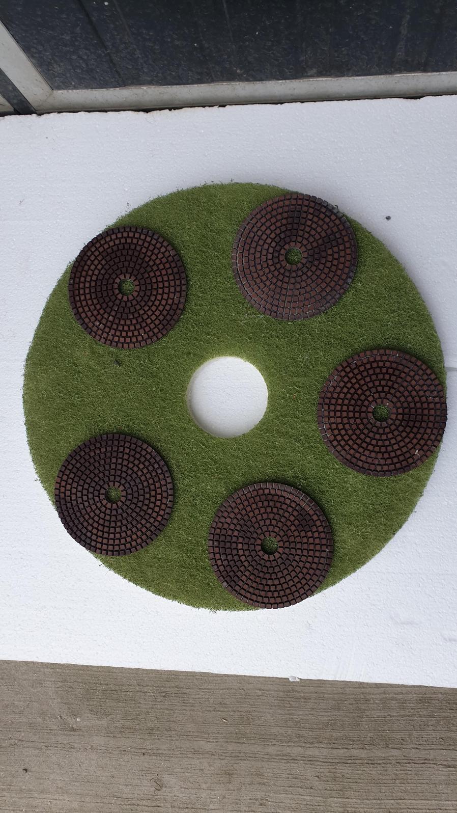 Hybrid Pads for Renovating concrete floors